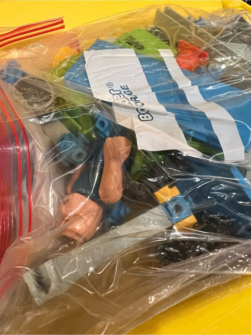 1983 Fischer price Construx Lot Yellow Case